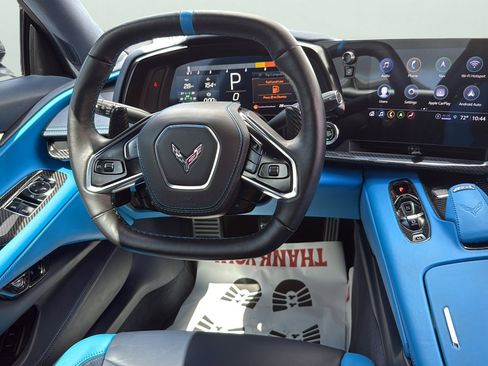 Used 2023 Chevrolet Corvette Stingray Premium Cpe w/ Z51 Performance Package RWD image 12