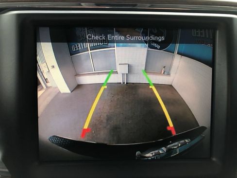 Used 2016 RAM 1500 Laramie AWD/4WD image 28