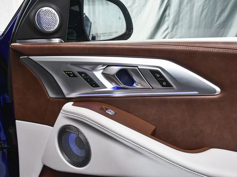 Used 2025 BMW XM image 20