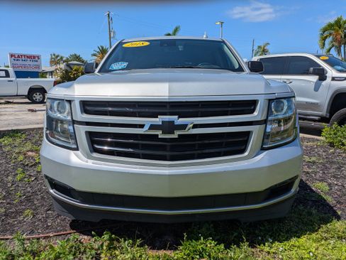 Used 2018 Chevrolet Tahoe LT RWD image 9