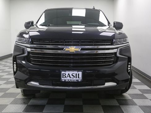 Used 2023 Chevrolet Tahoe LT image 3