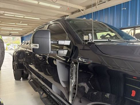 Used 2024 Ford F350 XL image 7