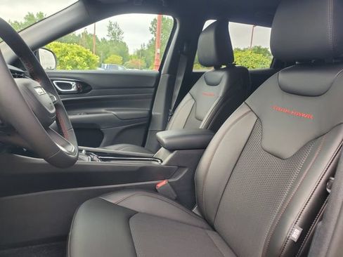 New 2026 Jeep Compass Trailhawk AWD/4WD image 5