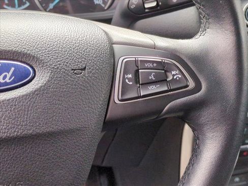 Used 2018 Ford EcoSport SE w/ SE Convenience Package image 29