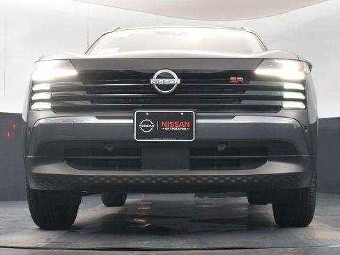 New 2026 Nissan Kicks SR w/ Illumination Package FWD image 37