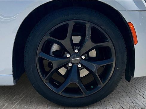 Used 2021 Chrysler 300 S image 10