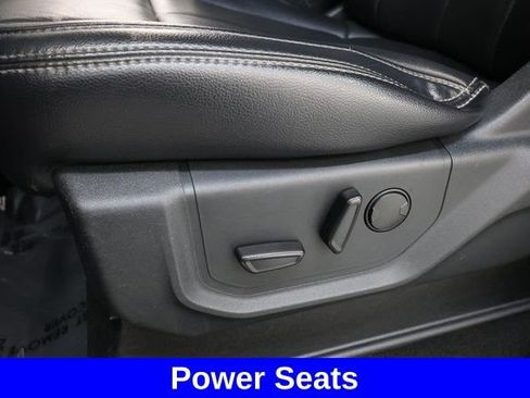 Used 2022 Ford F250 Lariat AWD/4WD image 32