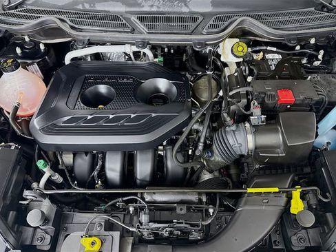 Certified 2022 Ford EcoSport S image 28