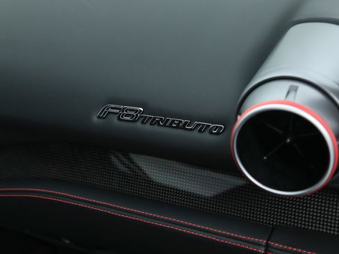 Used 2021 Ferrari F8 Tributo RWD image 20