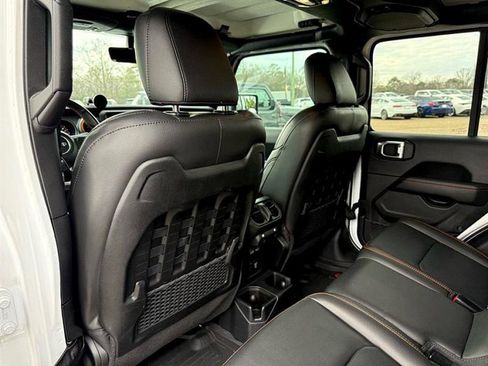 Used 2023 Jeep Gladiator Mojave w/ Trailer Tow Package image 41