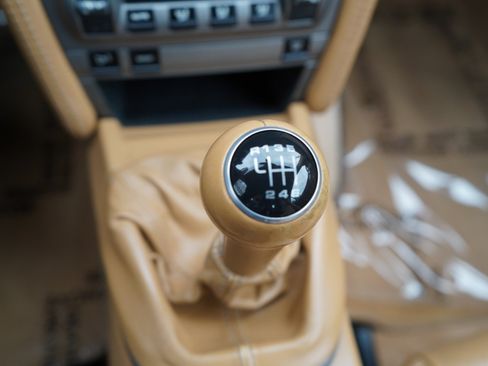 Used 2005 Porsche 911 Carrera image 52