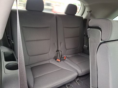 Used 2011 Kia Sorento LX w/ Convenience Pkg AWD/4WD image 9
