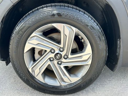 Used 2023 Hyundai Santa Fe SEL w/ Cargo Package image 32