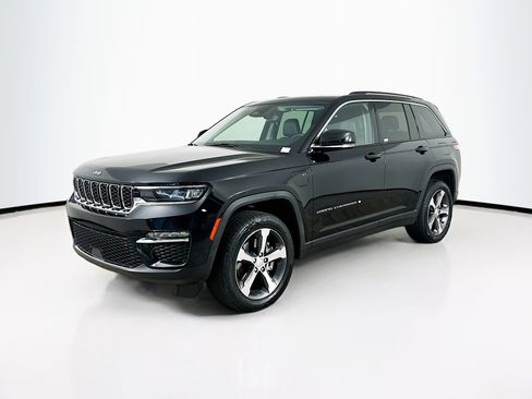 Used 2022 Jeep Grand Cherokee Limited 4xe AWD/4WD image 3
