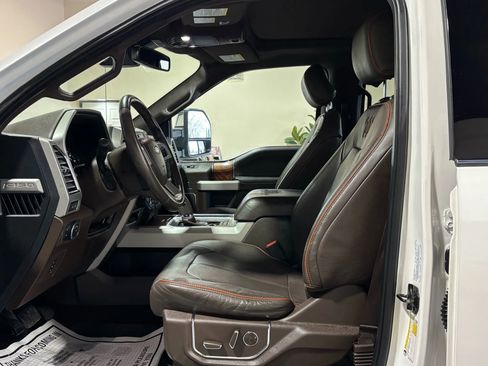 Used 2016 Ford F150 King Ranch w/ Equipment Group 601A Luxury image 9