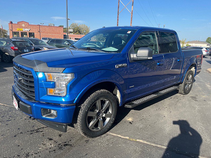Used 2017 Ford F150 XLT w/ Equipment Group 301A Mid AWD/4WD image 4