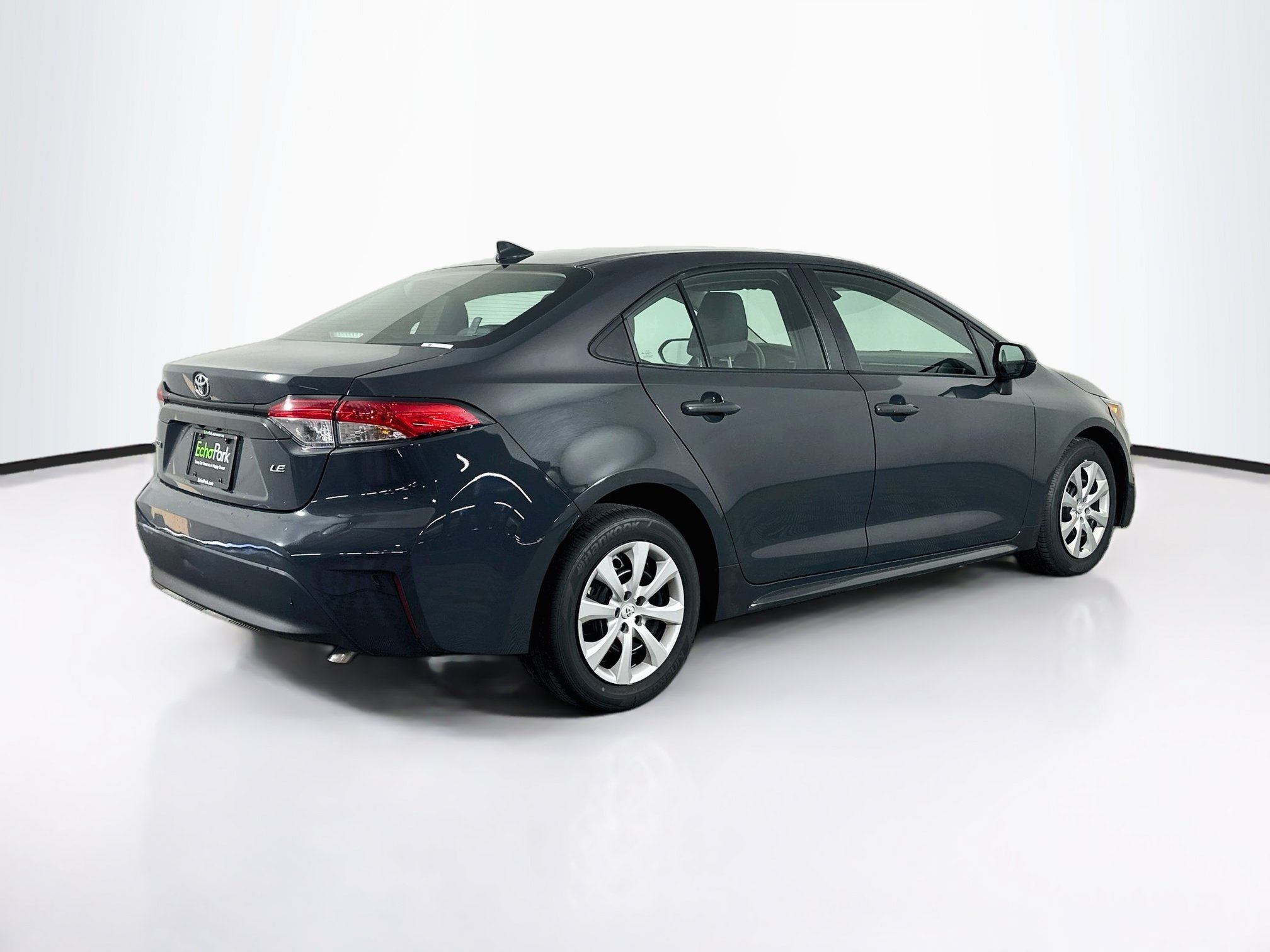Used 2026 Toyota Corolla LE FWD image 9