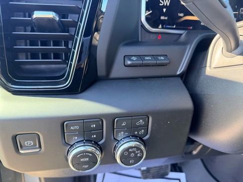 New 2026 GMC Sierra 2500 AT4 w/ AT4 Premium Plus Package image 14