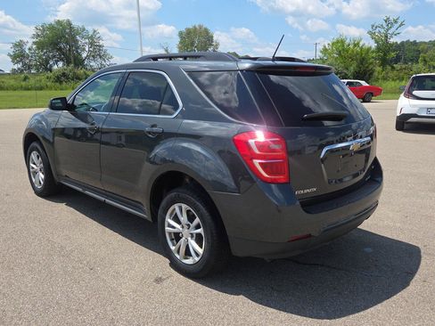 Used 2017 Chevrolet Equinox LT w/ Convenience Package FWD image 3