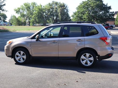 Used 2015 Subaru Forester 2.5i Premium AWD/4WD image 8