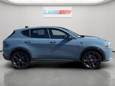 Used 2024 Dodge Hornet R/T Plus image 2