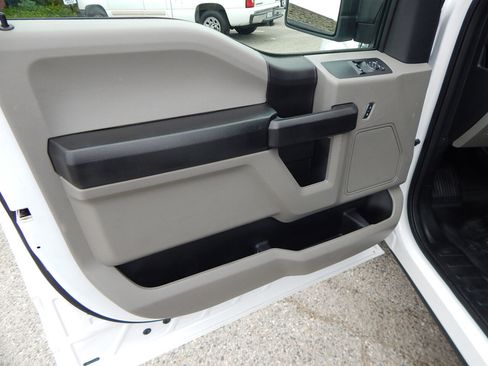 Used 2018 Ford F150 XL w/ Equipment Group 101A Mid image 18