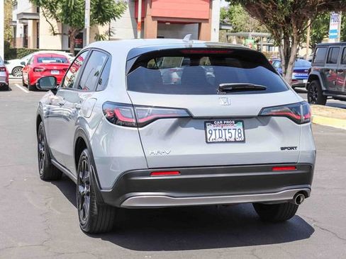 Certified 2025 Honda HR-V Sport image 13