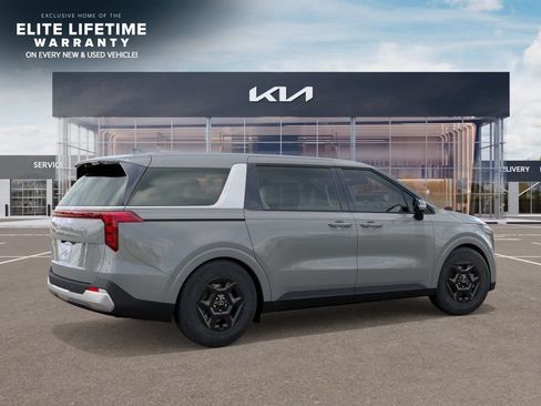 New 2027 Kia Carnival LX FWD image 7