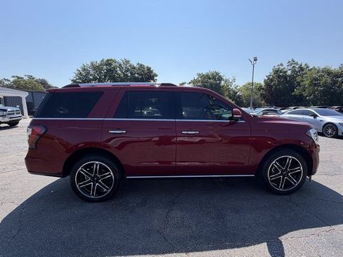 Used 2020 Ford Expedition Limited w/ Special Edition Package RWD image 16