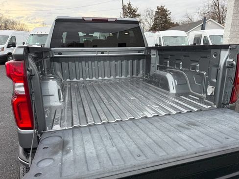 Used 2021 Chevrolet Silverado 1500 Custom image 33