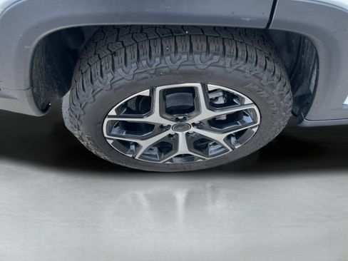 Used 2025 Jeep Compass Limited AWD/4WD image 27