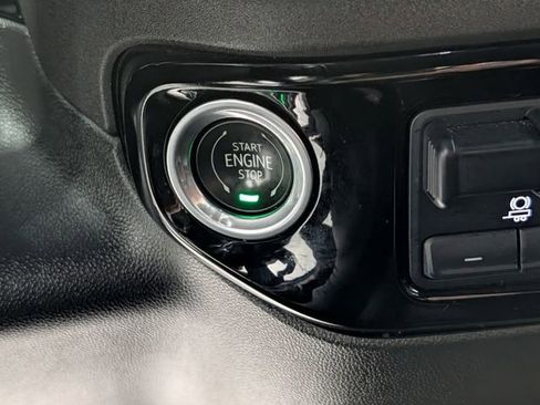 Certified 2023 GMC Sierra 1500 Elevation AWD/4WD image 23