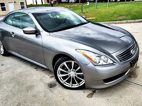 Used 2009 INFINITI G37 Convertible w/ Premium Pkg RWD image 5
