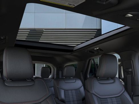 New 2026 Ford Explorer ST-Line w/ ST-Line Street Pack image 22