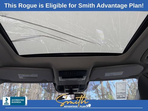 Used 2026 Nissan Rogue Platinum w/ Platinum Premium Package image 14