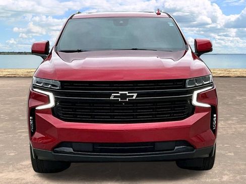 Used 2023 Chevrolet Tahoe RST w/ Luxury Package AWD/4WD image 2