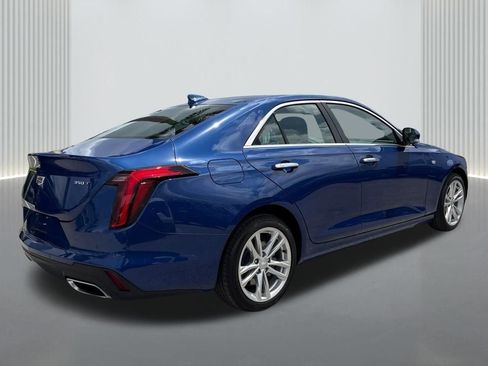 Used 2025 Cadillac CT4 Luxury RWD image 5