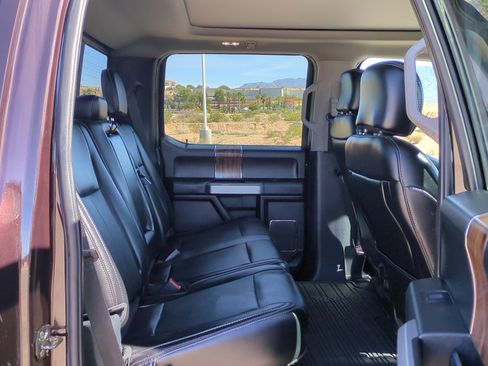 Used 2020 Ford F150 Lariat image 31