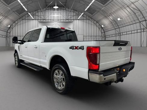 Used 2021 Ford F250 Lariat w/ Lariat Value Package image 3