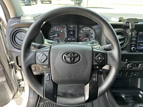 Used 2022 Toyota Tacoma SR RWD image 20