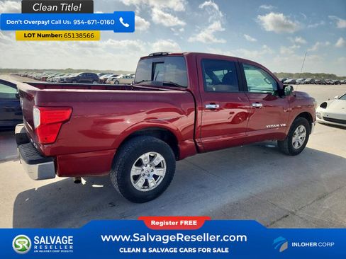 Used 2018 Nissan Titan SV AWD/4WD image 4