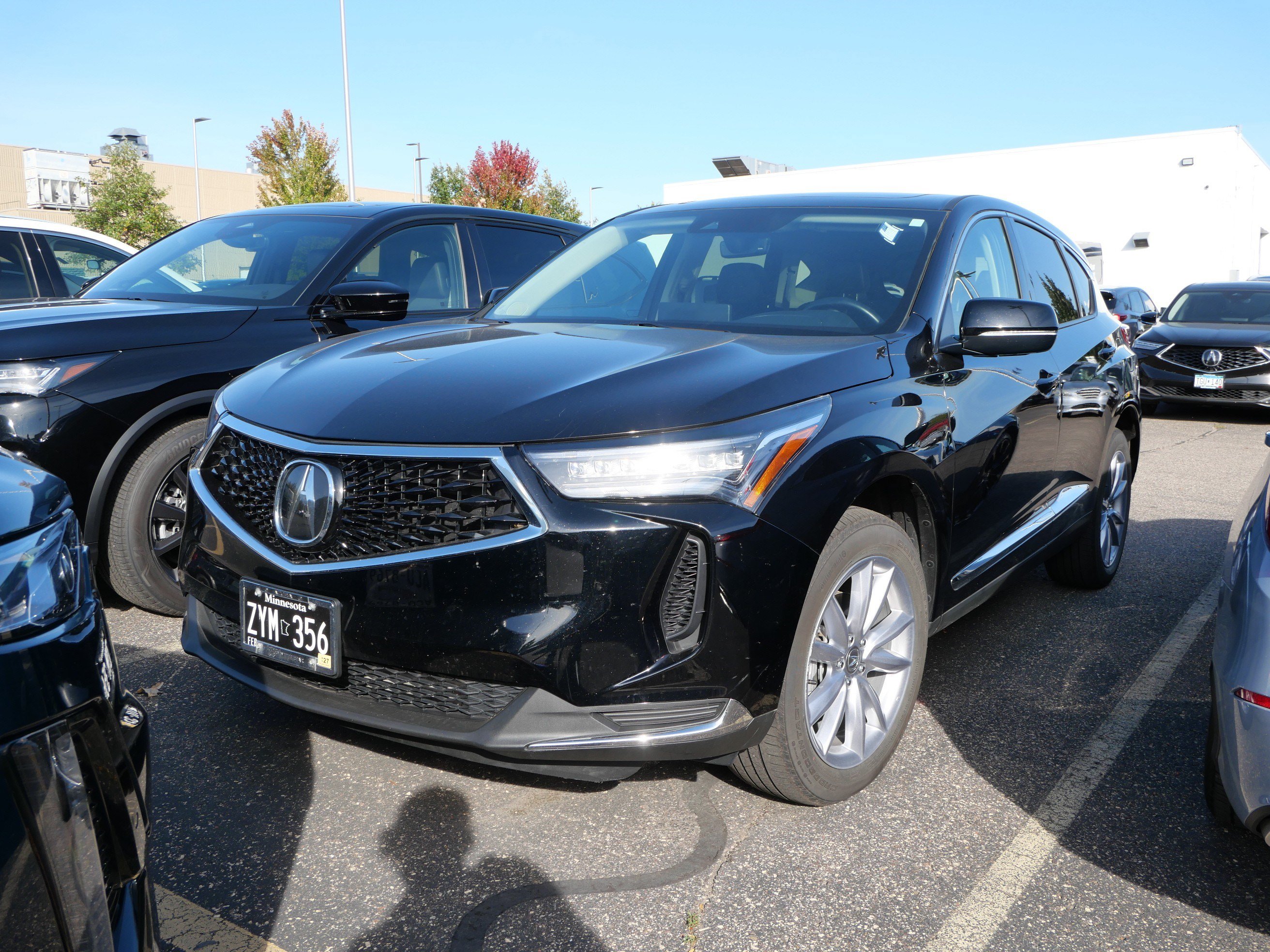 Used 2024 Acura RDX SH-AWD image 2