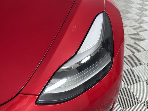 Used 2022 Tesla Model 3 Long Range AWD/4WD image 11
