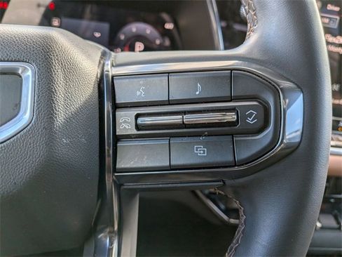 Used 2024 GMC Canyon AT4 w/ Technology Package image 14