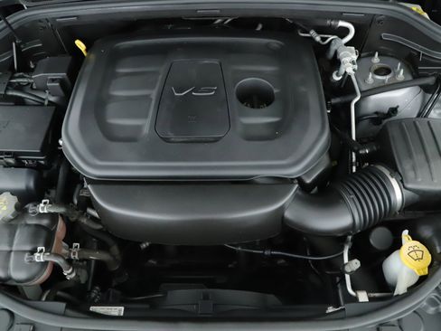 Certified 2019 Dodge Durango GT image 18