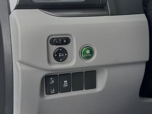 Certified 2020 Honda Pilot EX image 10