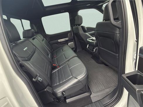 Used 2024 Ford F150 Platinum w/ Equipment Group 702A High image 27