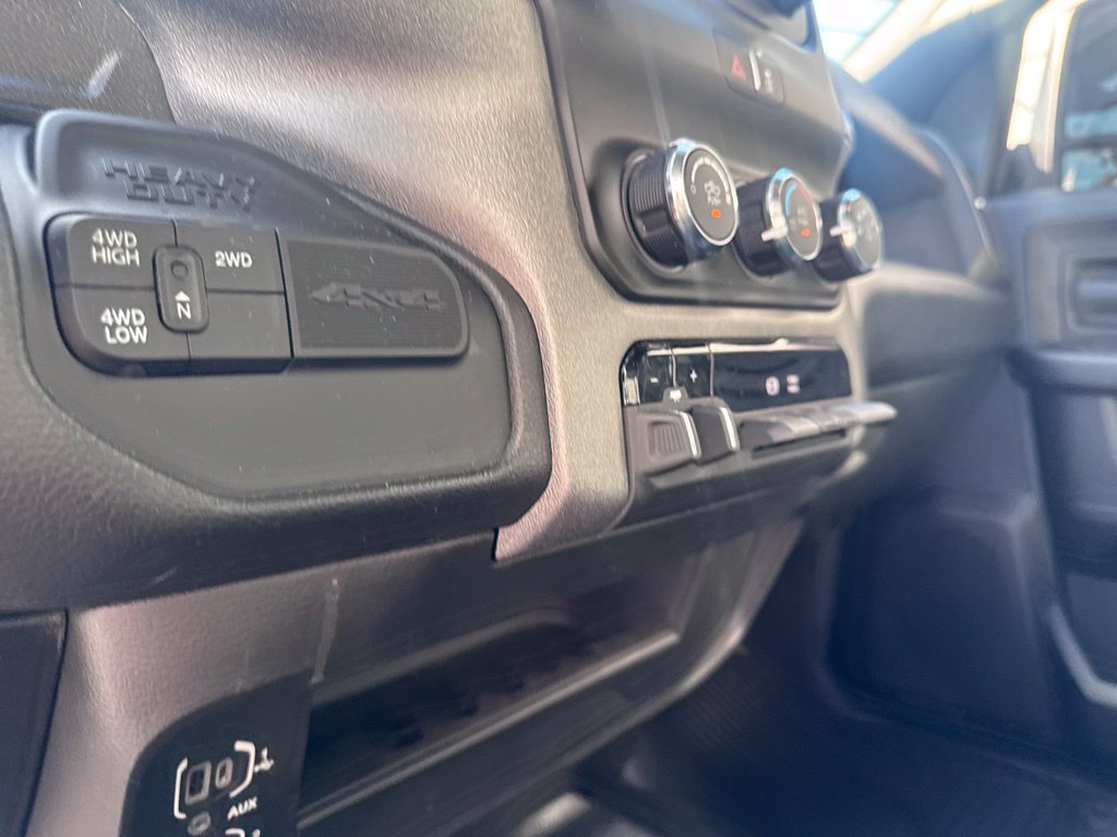 Used 2024 RAM 2500 Tradesman AWD/4WD image 19