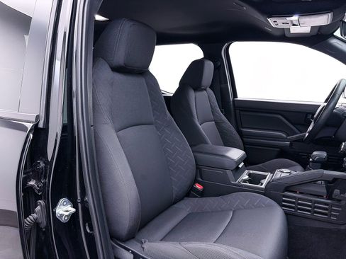 Used 2024 Toyota Tacoma SR5 image 33