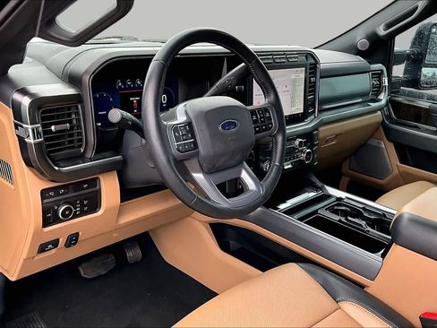 Used 2024 Ford F250 Lariat w/ Lariat Ultimate Package AWD/4WD image 17